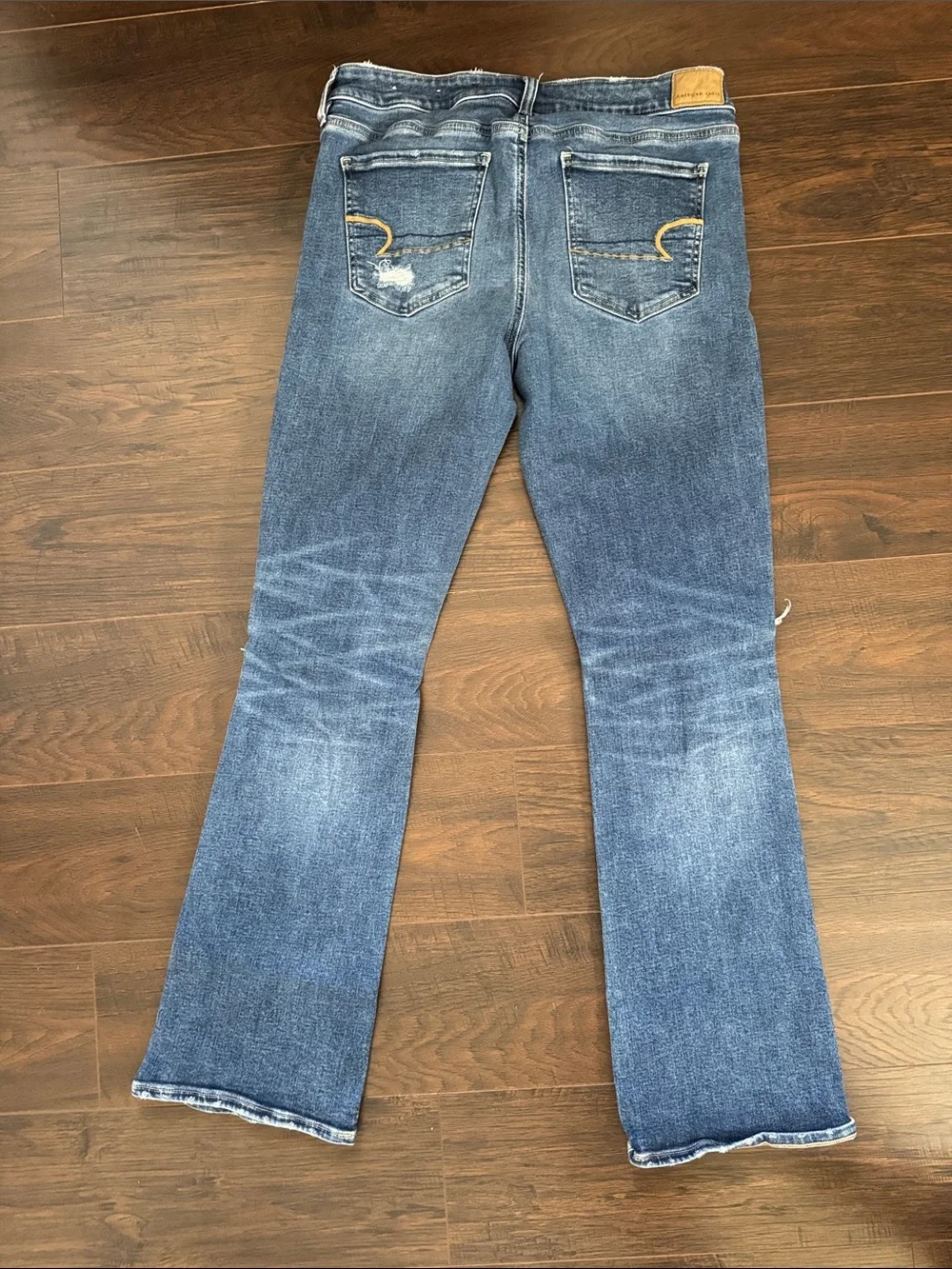 American Eagle Outfitters  Distressed Super Stretch Skinny Kick Jeans